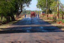 Photo of Estrada do Maravilha começa a receber asfalto