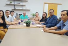 Photo of Presidente Edgar Dourado realiza primeira reunião de trabalho com equipe da Câmara de Andradina